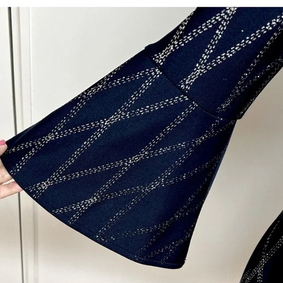 2/$15 Jessica Howard Navy&Silver Dressy Dress size 10 - Picture 4 of 6